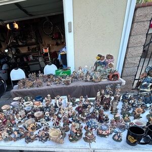 Resin Boyd’s Bear collection